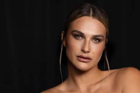 aryna sabalenka boobs|Aryna Sabalenka poses without top in sensual photoshoot